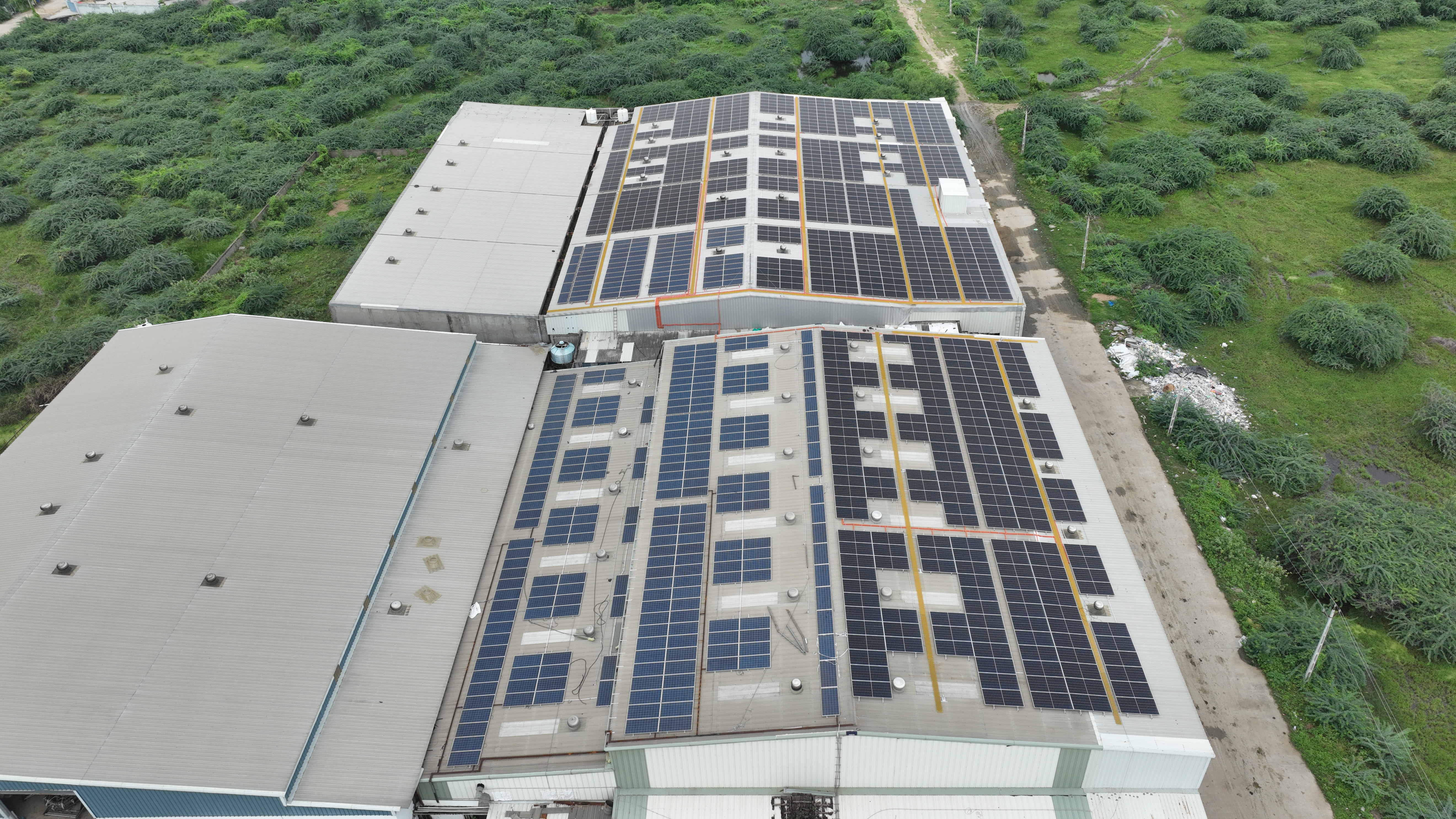 Solar Project at Shubh Polyfab - 400kW